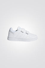 ADIDAS - סניקרס לילדים HOOPS 2.0 בצבע לבן - MASHBIR//365