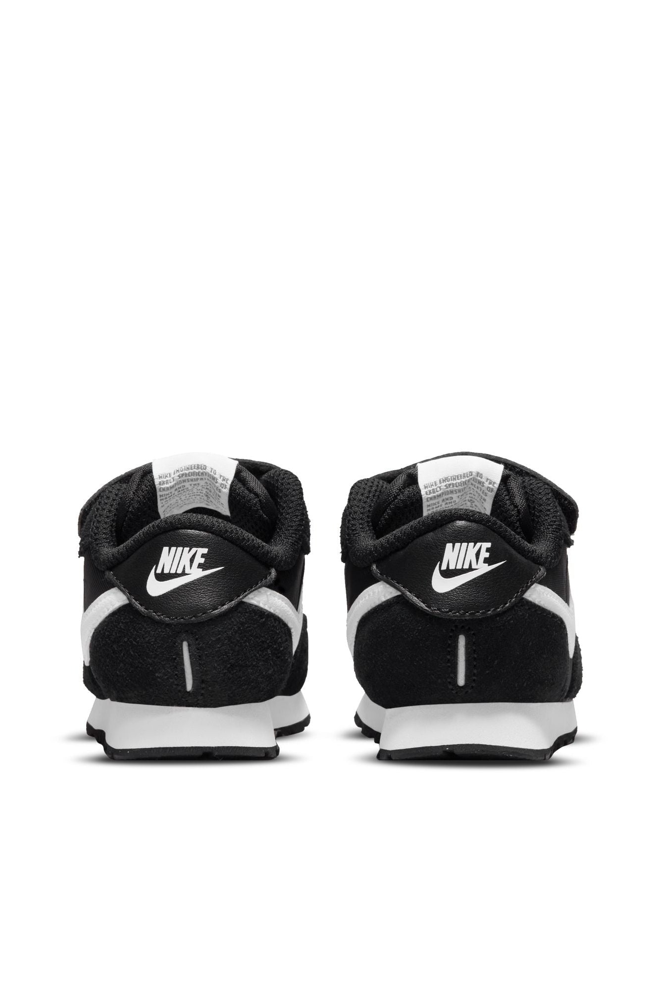 NIKE - סניקרס לילדים MD Valiant בצבע שחור ולבן - MASHBIR//365