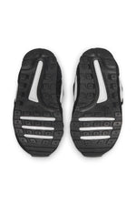 NIKE - סניקרס לילדים MD Valiant בצבע שחור ולבן - MASHBIR//365