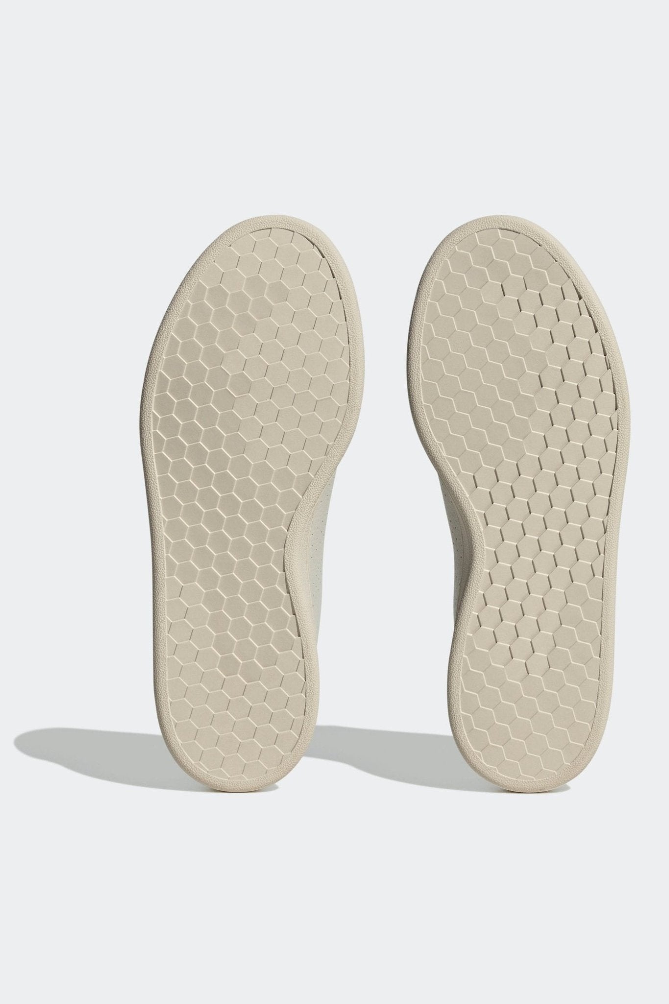 ADIDAS - סניקרס לנשים ADVANTAGE בצבע בז' - MASHBIR//365