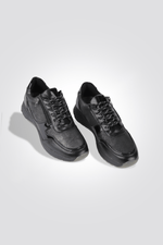 LADY COMFORT - סניקרס לנשים בצבע שחור - MASHBIR//365