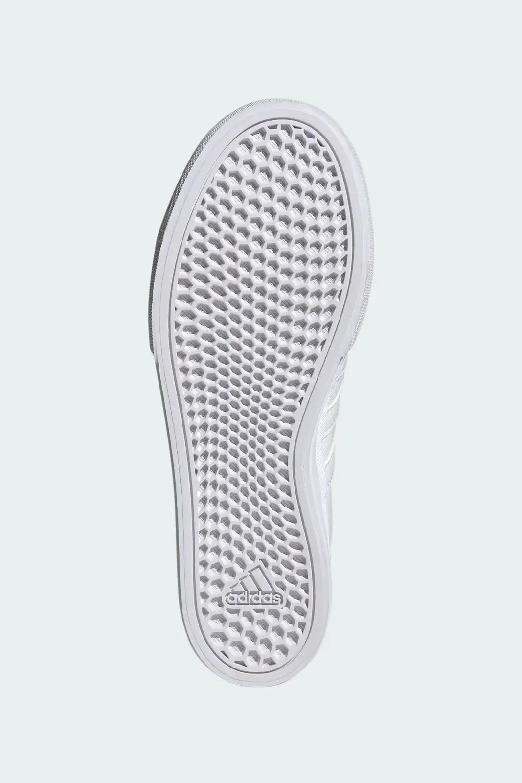 ADIDAS - סניקרס לנשים BRAVADA 2.0 PLATFORM בצבע לבן - MASHBIR//365