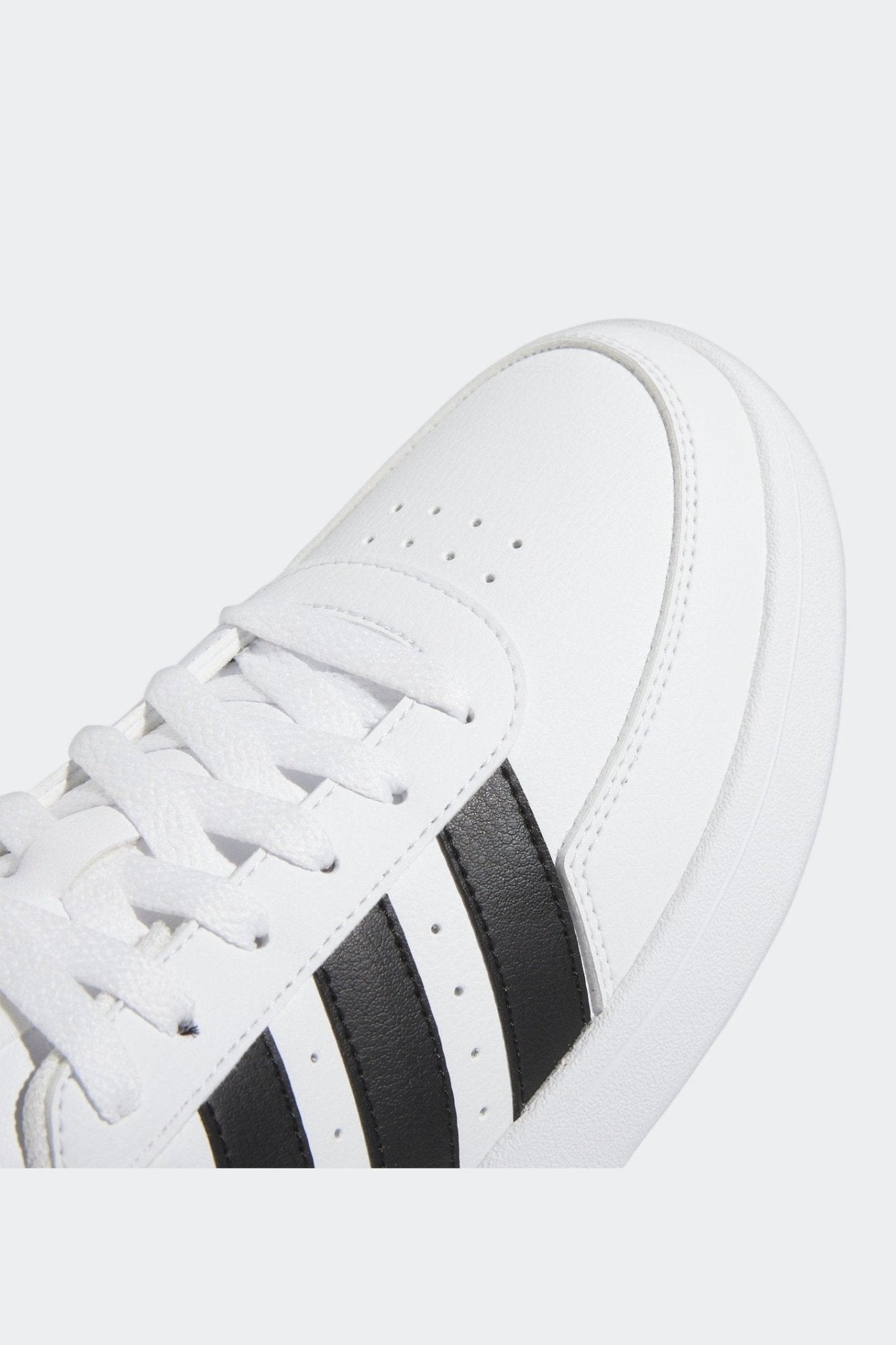 ADIDAS - סניקרס לנשים BREAKNET 2.0 בצבע לבן - MASHBIR//365