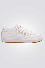REEBOK - סניקרס לנשים Club C 85 בצבע לבן - MASHBIR//365
