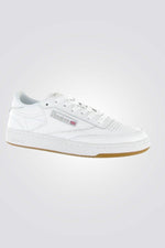REEBOK - סניקרס לנשים Club C 85 בצבע לבן - MASHBIR//365