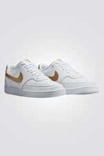 NIKE - סניקרס לנשים Court בצבע לבן וכתום - MASHBIR//365