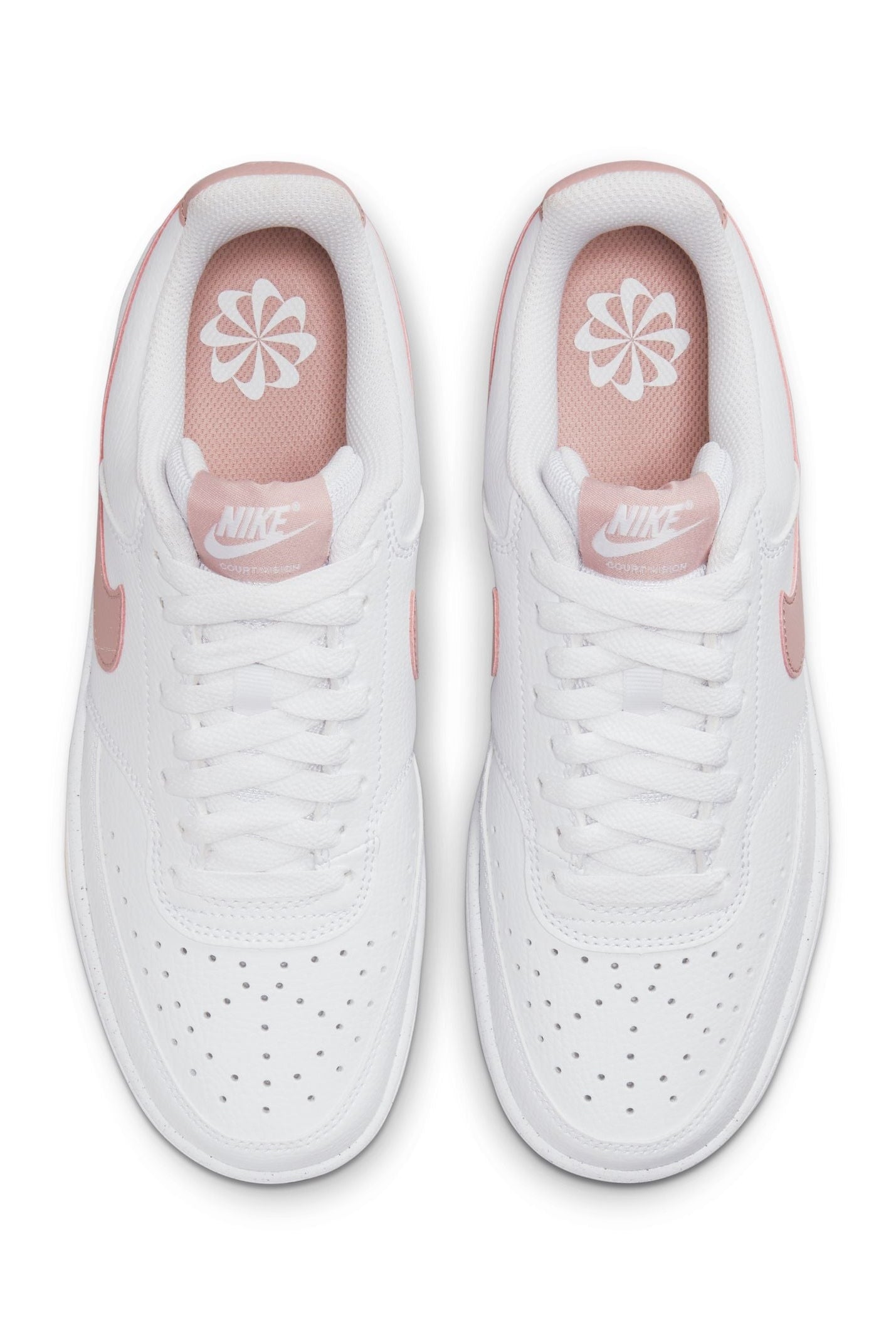 NIKE - סניקרס לנשים Court Vision Low Next Nat בצבע לבן וורוד - MASHBIR//365