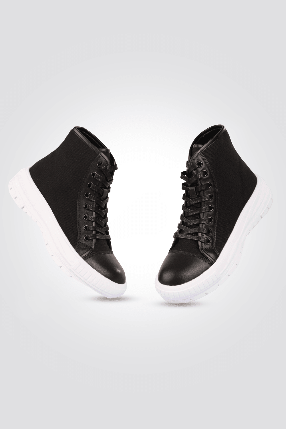 KENNETH COLE - סניקרס לנשים HIGH LEATHER AND CANVA בצבע שחור - MASHBIR//365
