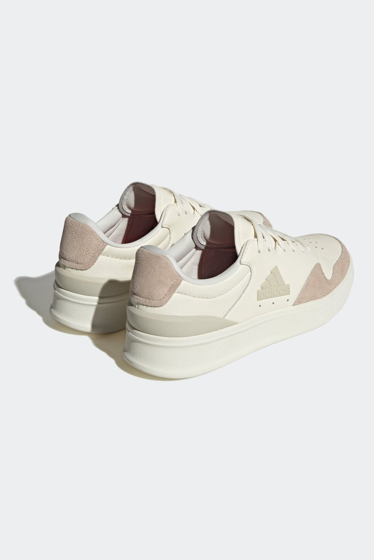 ADIDAS - סניקרס לנשים KANTANA בצבע בז' - MASHBIR//365