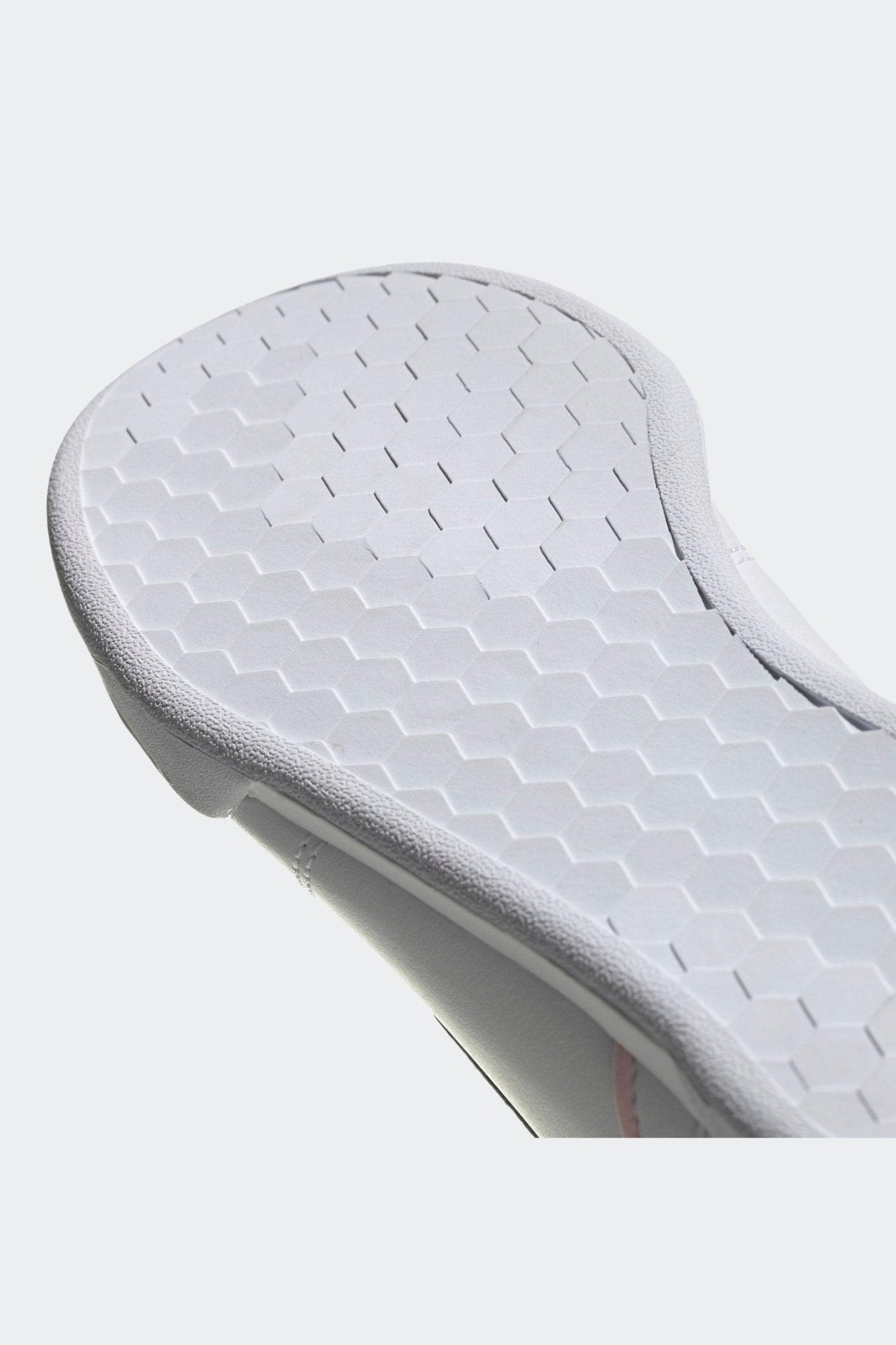 ADIDAS - סניקרס לנשים ROGUERA בצבע לבן - MASHBIR//365