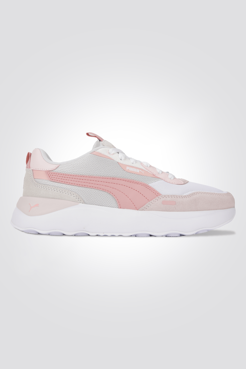 PUMA - סניקרס לנשים Runtamed Platform בצבע ורוד ואפור - MASHBIR//365
