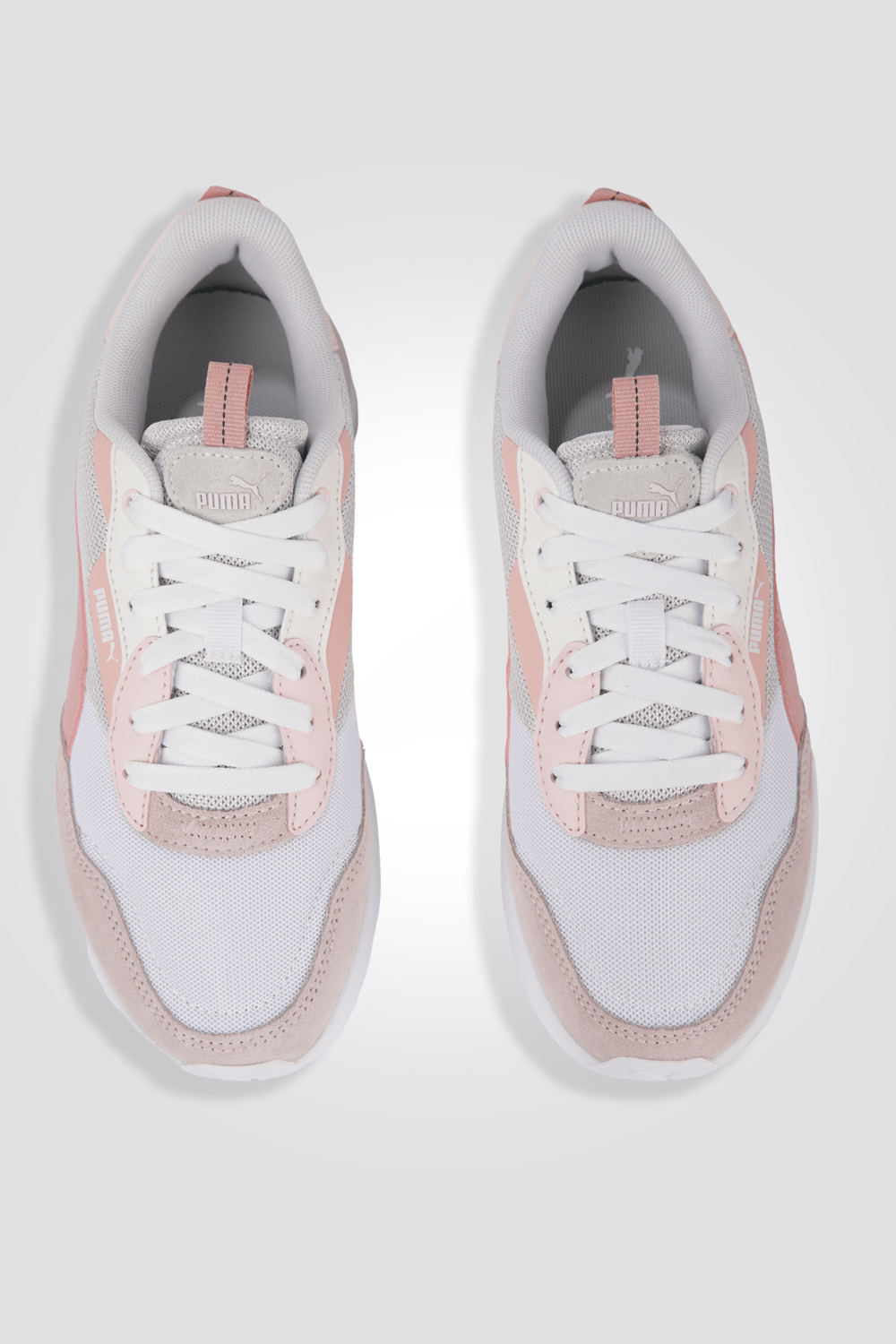 PUMA - סניקרס לנשים Runtamed Platform בצבע ורוד ואפור - MASHBIR//365