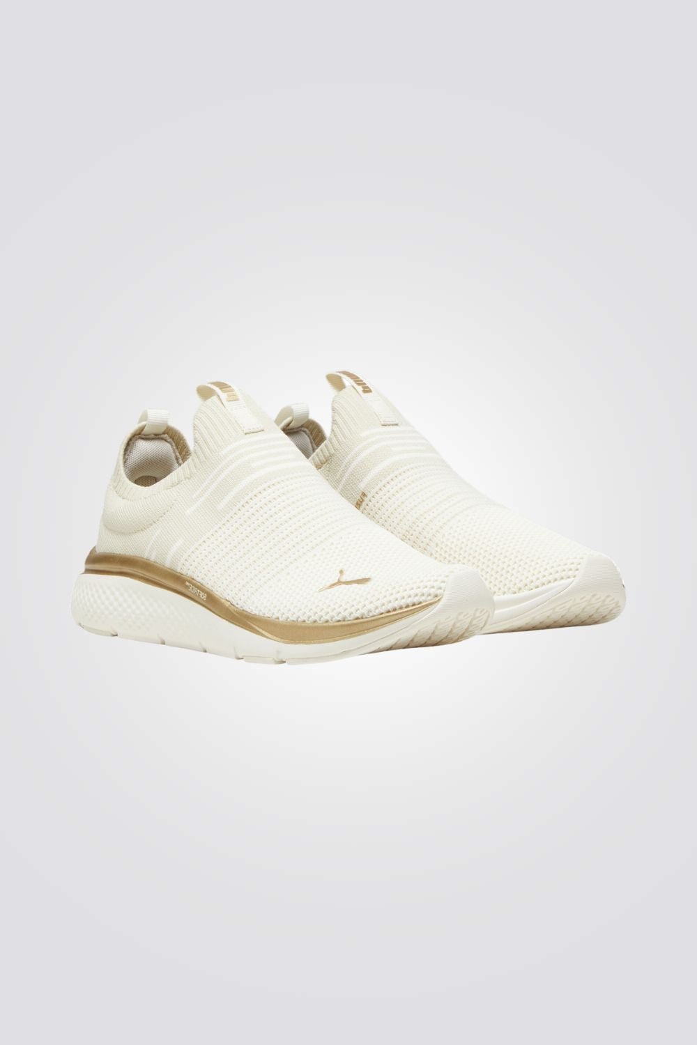 PUMA - סניקרס לנשים Softride Pro Echo Sl בצבע לבן וזהב - MASHBIR//365