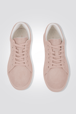 KENNETH COLE - סניקרס לנשים SUEDE בצבע ורוד - MASHBIR//365