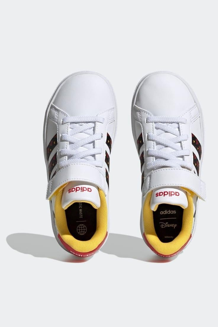 ADIDAS - סניקרס לנוער GRAND COURT MICKEY EL K בצבע לבן - MASHBIR//365