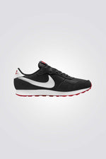 NIKE - סניקרס MD Valiant בצבע שחור ואדום - MASHBIR//365