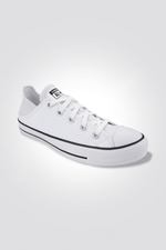 CONVERSE - סניקרס נמוכות לנשים CHUCK TAYLOR ALL STAR CRUSHED HEEL בצבע לבן - MASHBIR//365