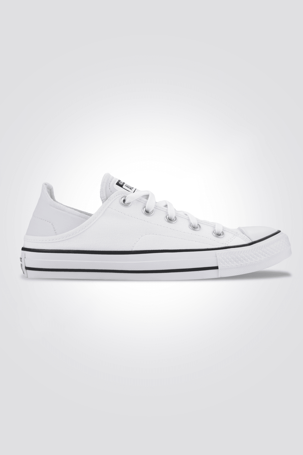 CONVERSE - סניקרס נמוכות לנשים CHUCK TAYLOR ALL STAR CRUSHED HEEL בצבע לבן - MASHBIR//365