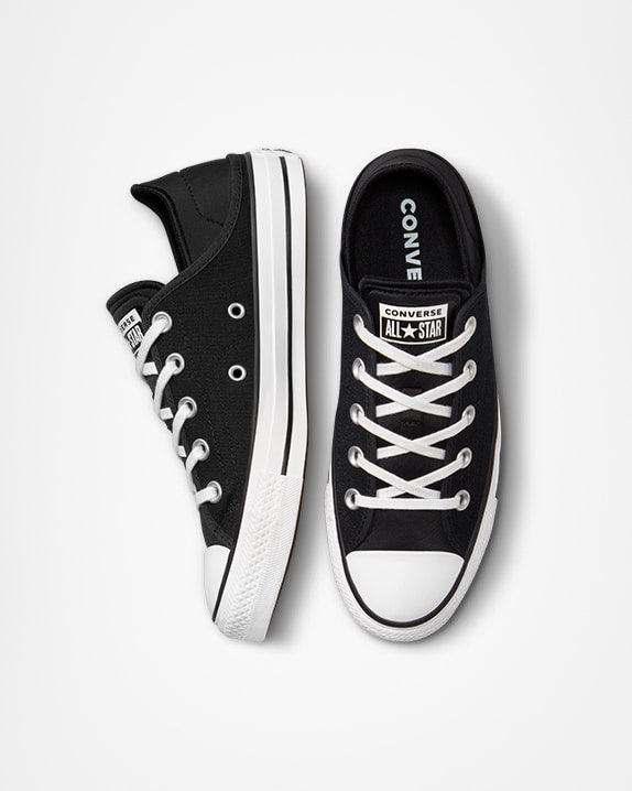 CONVERSE - סניקרס נמוכות לנשים CHUCK TAYLOR ALL STAR CRUSHED HEEL בצבע שחור - MASHBIR//365