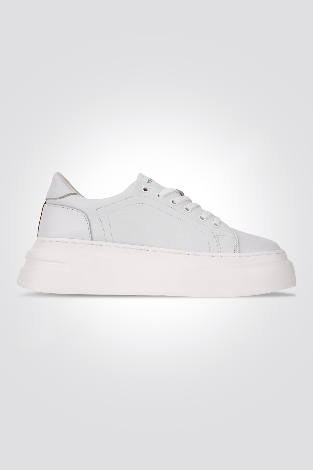 KENNETH COLE - סניקרס נשים זמש פלטפורמה - MASHBIR//365