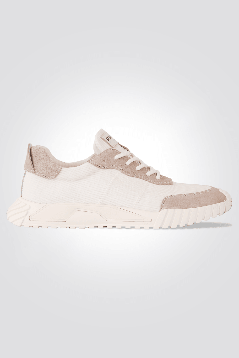 KENNETH COLE - סניקרס SUEDE TRAINER בצבע לבן ואפור - MASHBIR//365
