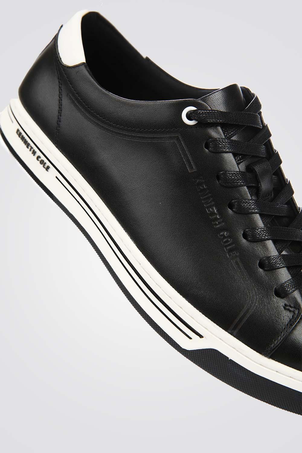 KENNETH COLE - סניקרס עור לגבר בצבע שחור - MASHBIR//365