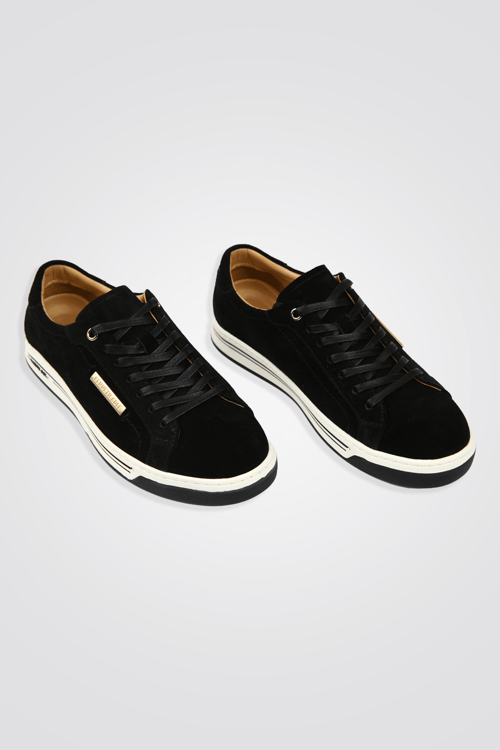 KENNETH COLE - סניקרס זמש בצבע שחור - MASHBIR//365