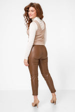 KENNETH COLE - סריג גופיה בצבע בז' - MASHBIR//365