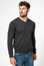 KENNETH COLE - סריג LAMBSWOOL בצבע אפור - MASHBIR//365