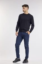 NAUTICA - סריג עם לוגו רקום בצבע שחור - MASHBIR//365