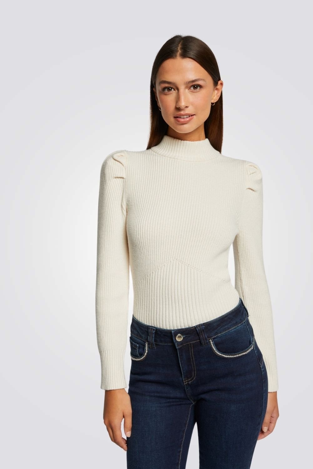 MORGAN - סריג נשים בצבע לבן - MASHBIR//365