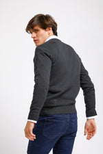 KENNETH COLE - סריג PROMO V אפור פחם - MASHBIR//365