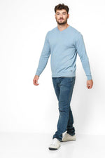 KENNETH COLE - סריג PROMO V תכלת - MASHBIR//365