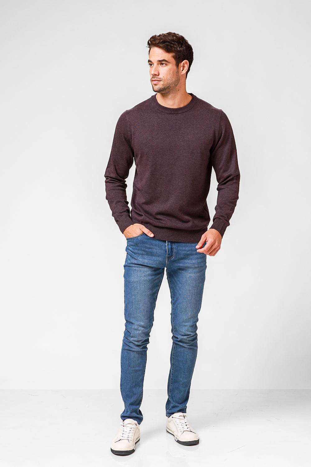 KENNETH COLE - סריג כותנה בייסיק עם צווארון עגול בצבע חציל - MASHBIR//365