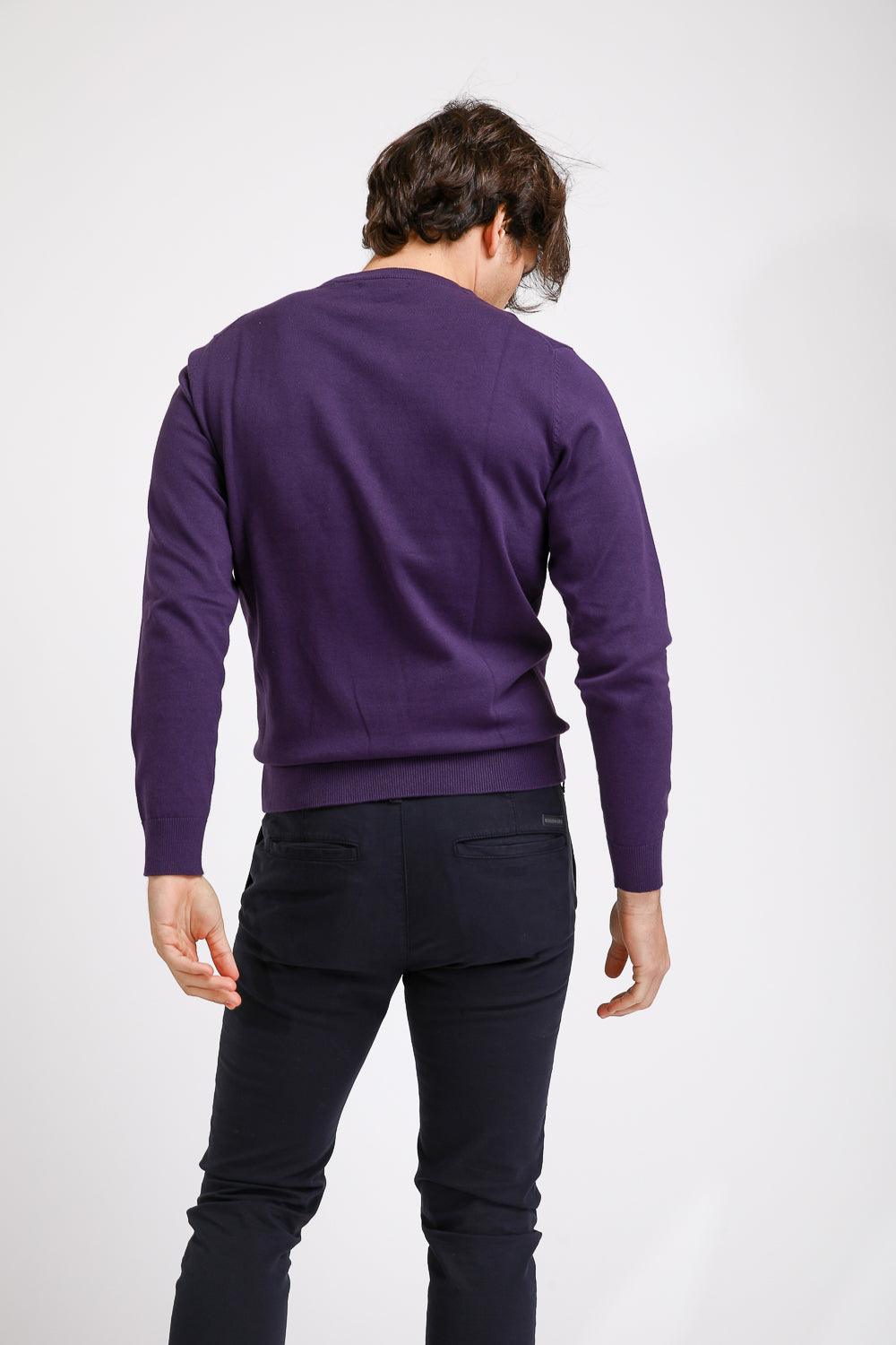 KENNETH COLE - סריג כותנה בייסיק עם צווארון עגול בצבע סגול - MASHBIR//365