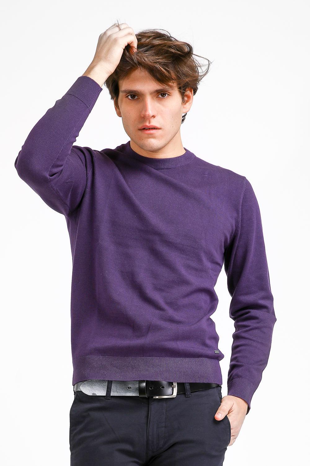 KENNETH COLE - סריג כותנה בייסיק עם צווארון עגול בצבע סגול - MASHBIR//365