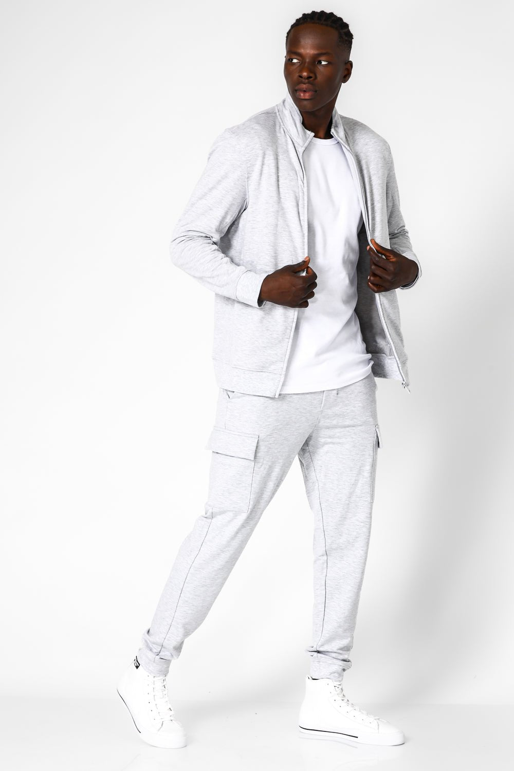 DELTA - סוויטשירט עם רוכסן מבד דק בצבע אפור - MASHBIR//365