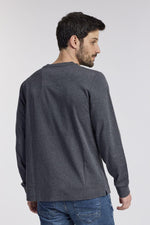 NAUTICA - סווטשירט אפור כהה עם לוגו רקום - MASHBIR//365