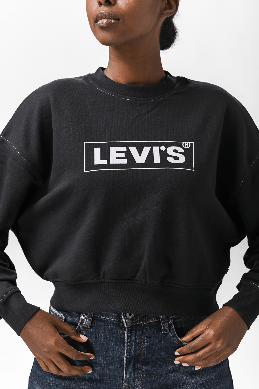 LEVI'S - סווטשירט GRAPHIC LAUNDRY DAY CREWNECK שחור - MASHBIR//365