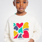 OKAIDI - סווטשירט ילדות לבן עם הדפס ותבליט לבבות ציבעונים - MASHBIR//365 - 1