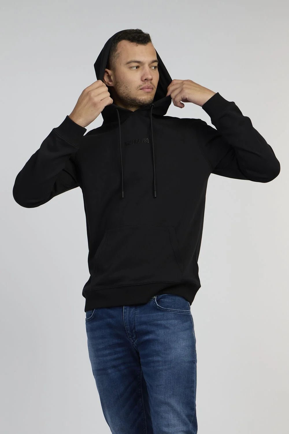 NAUTICA - סווטשירט קנגרו שחור - MASHBIR//365