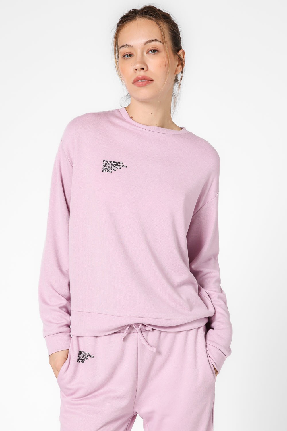 KENNETH COLE - סווטשירט לאונג' עם כיתוב לוגו בצבע ורוד - MASHBIR//365