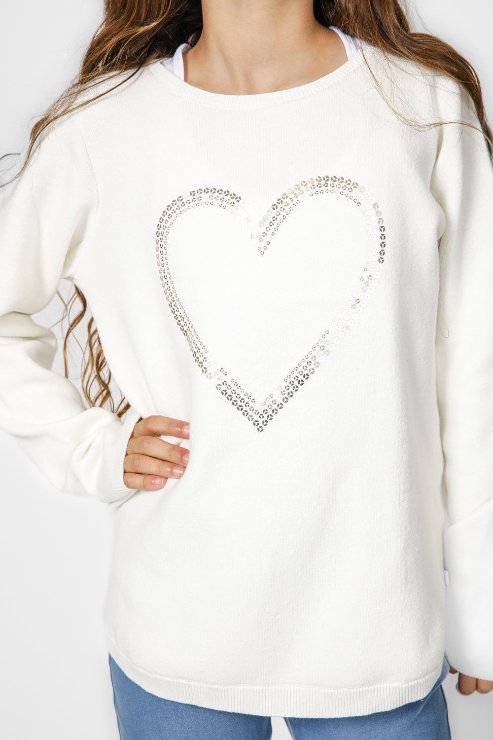 OKAIDI - סווטשירט לב רקום בצבע לבן לילדות - MASHBIR//365