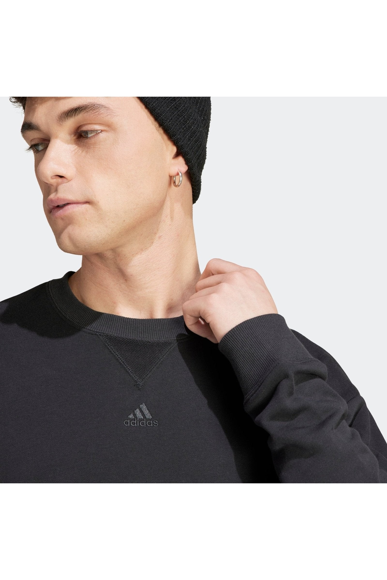 ADIDAS - סווטשירט לגברים ALL SZN בצבע שחור - MASHBIR//365