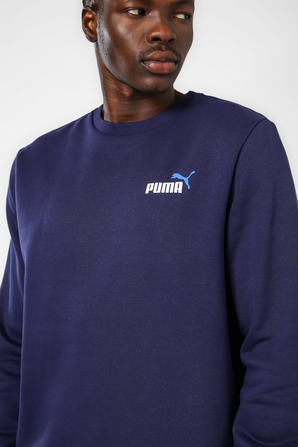 PUMA - סווטשירט לגברים ESS+ 2 בצבע נייבי - MASHBIR//365