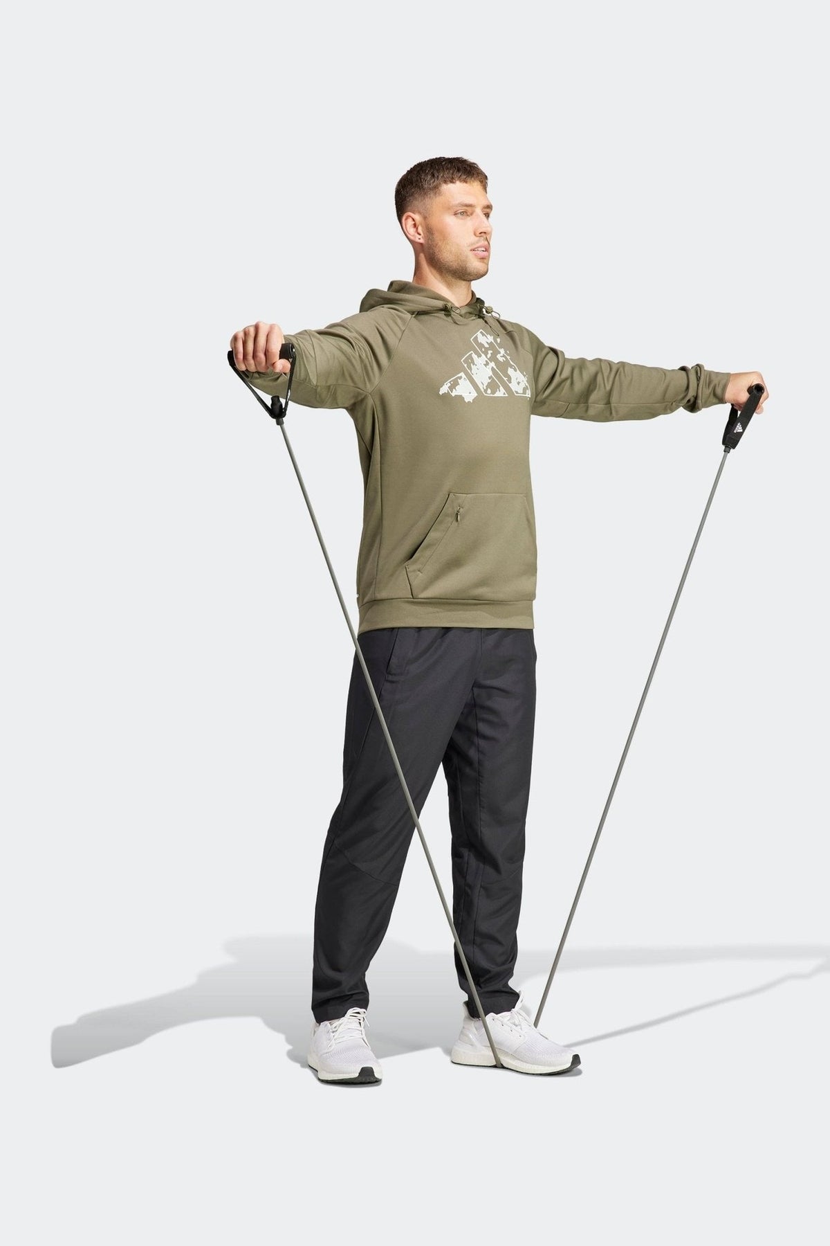 ADIDAS - סווטשירט לגברים GAME AND GO בצבע ירוק זית - MASHBIR//365