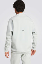 ADIDAS - סווטשירט לגברים Z.N.E. PREMIUM בצבע אפור בהיר - MASHBIR//365