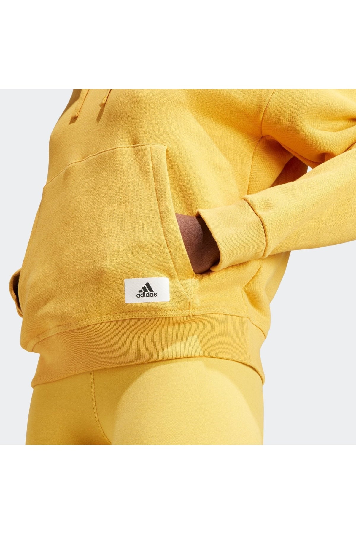 ADIDAS - סווטשירט לנשים LOUNGE FRENCH TERRY בצבע צהוב - MASHBIR//365