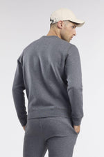 NAUTICA - סווטשירט לוגו אפור פחם - MASHBIR//365