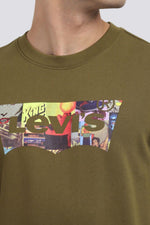 LEVI'S - סווטשירט עם הדפס גרפי בצבע ירוק זית - MASHBIR//365